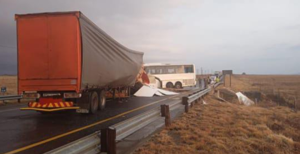 Tragic Crash On N6 Claims Seven Lives-SurgeZirc SA