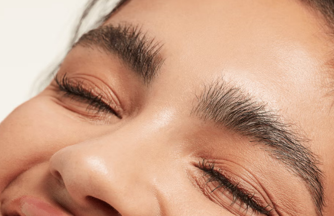 Achieve Perfect Fluffy Brows With These Easy Tips